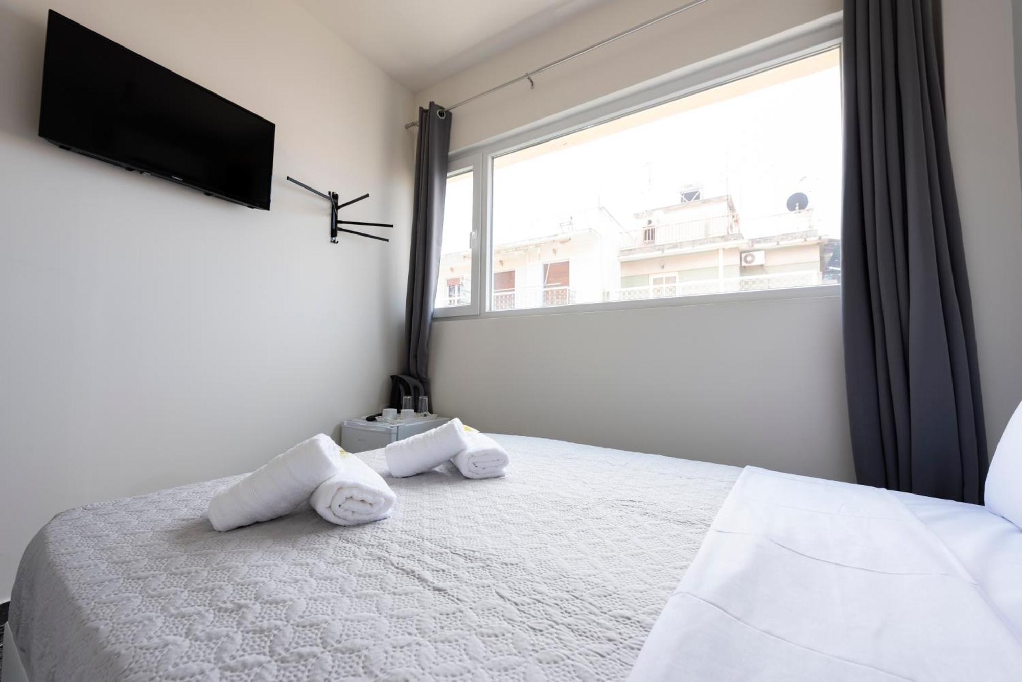 Liberal Mini Rooms & Suites 雅典 外观 照片