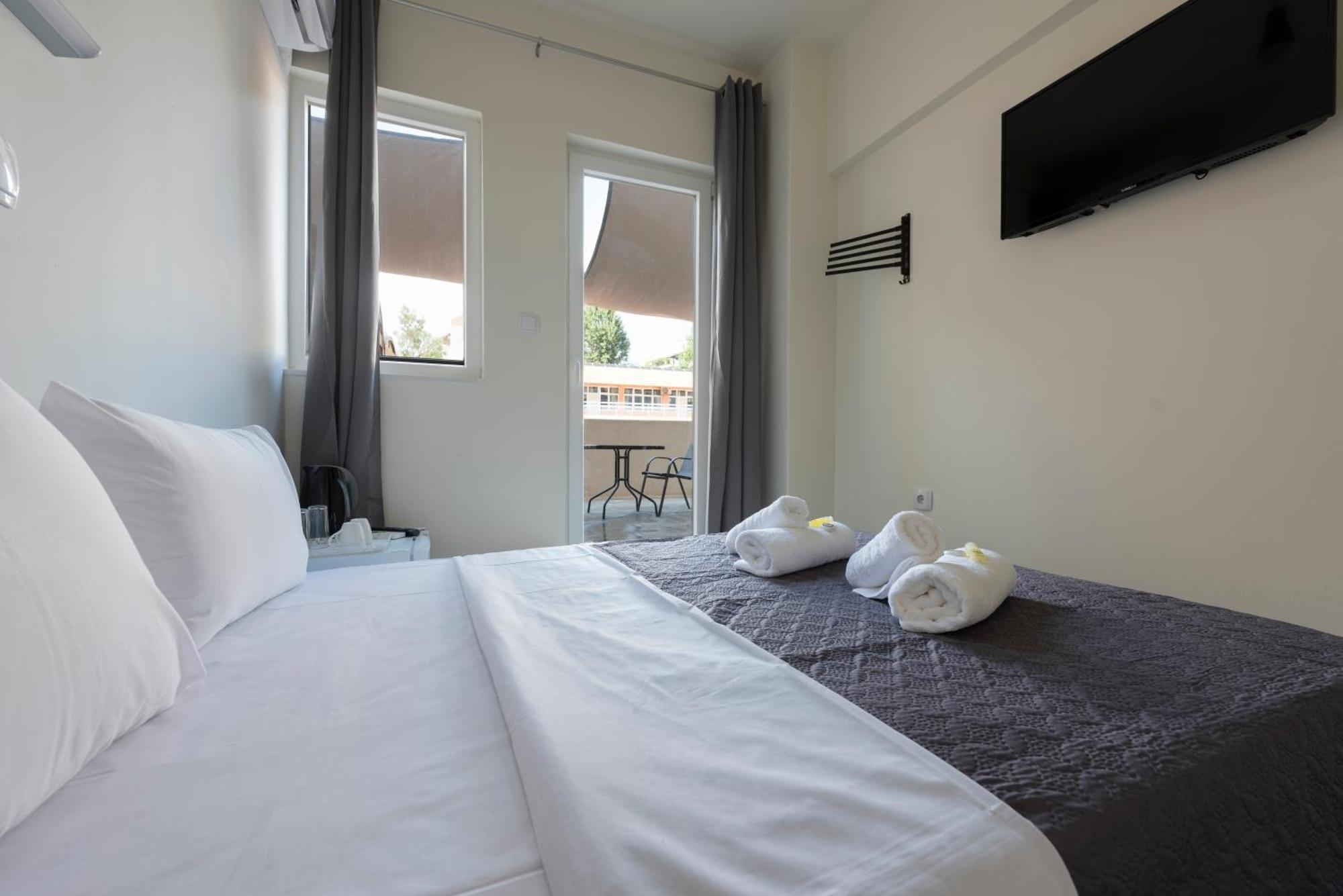 Liberal Mini Rooms & Suites 雅典 外观 照片